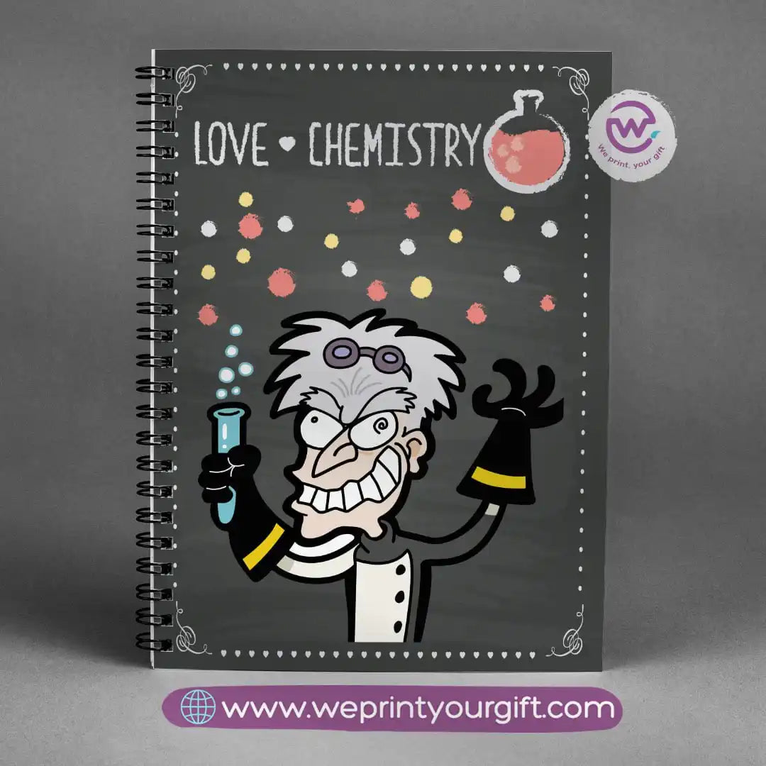 دفتر ملاحظات مخصص للموضوع