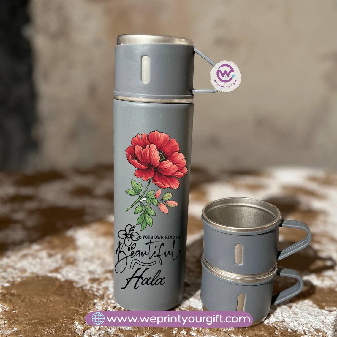 Thermal Flask with Two Extra Cups – Customization Options