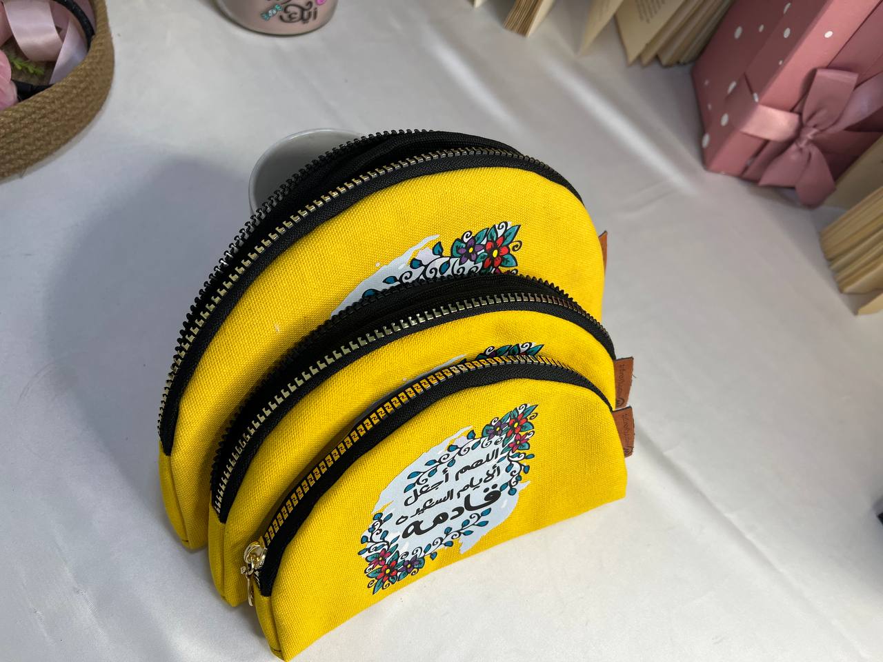 مجموعة حقائب المكياج - اشترِ 2 واحصل على 1 مجانًا