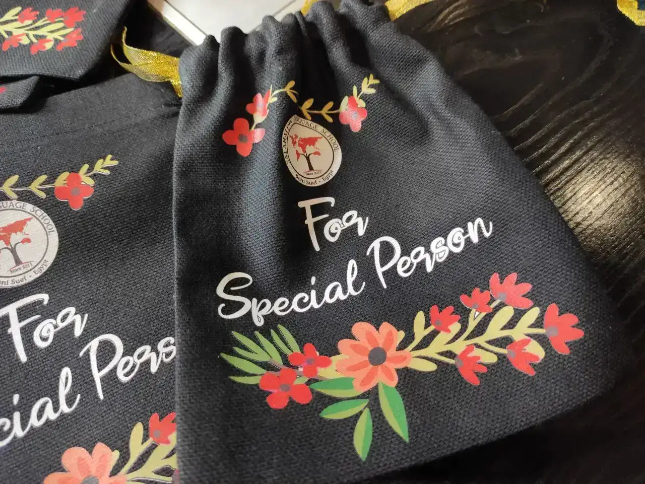 Gift Bag - size 20 cm * 24 cm - Buy 2 get 1 free - WE PRINT