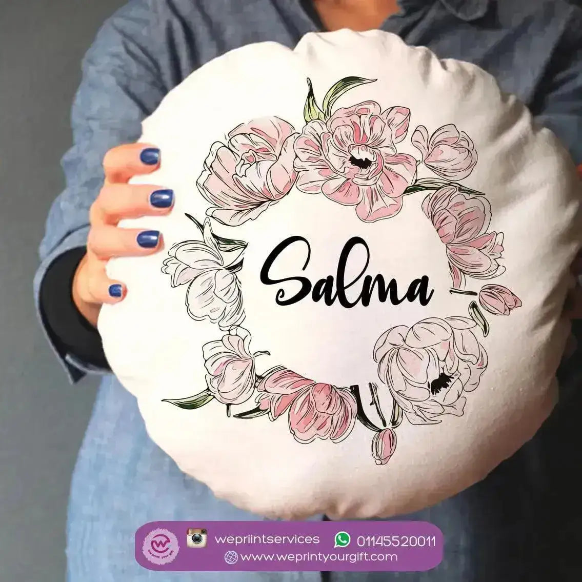 Round Cushion -Names - WE PRINT