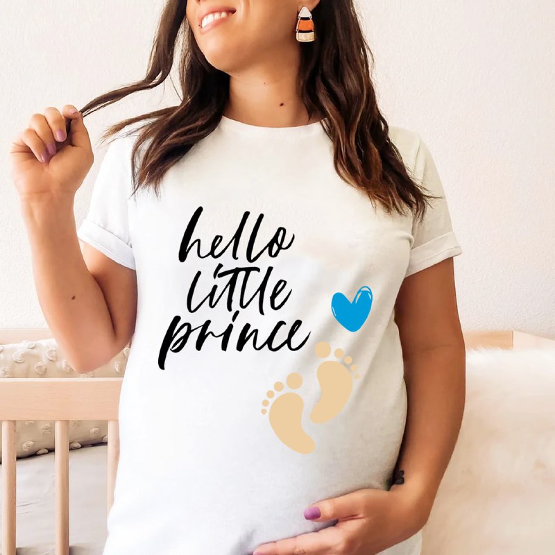 Custom T-shirt for pregnant women