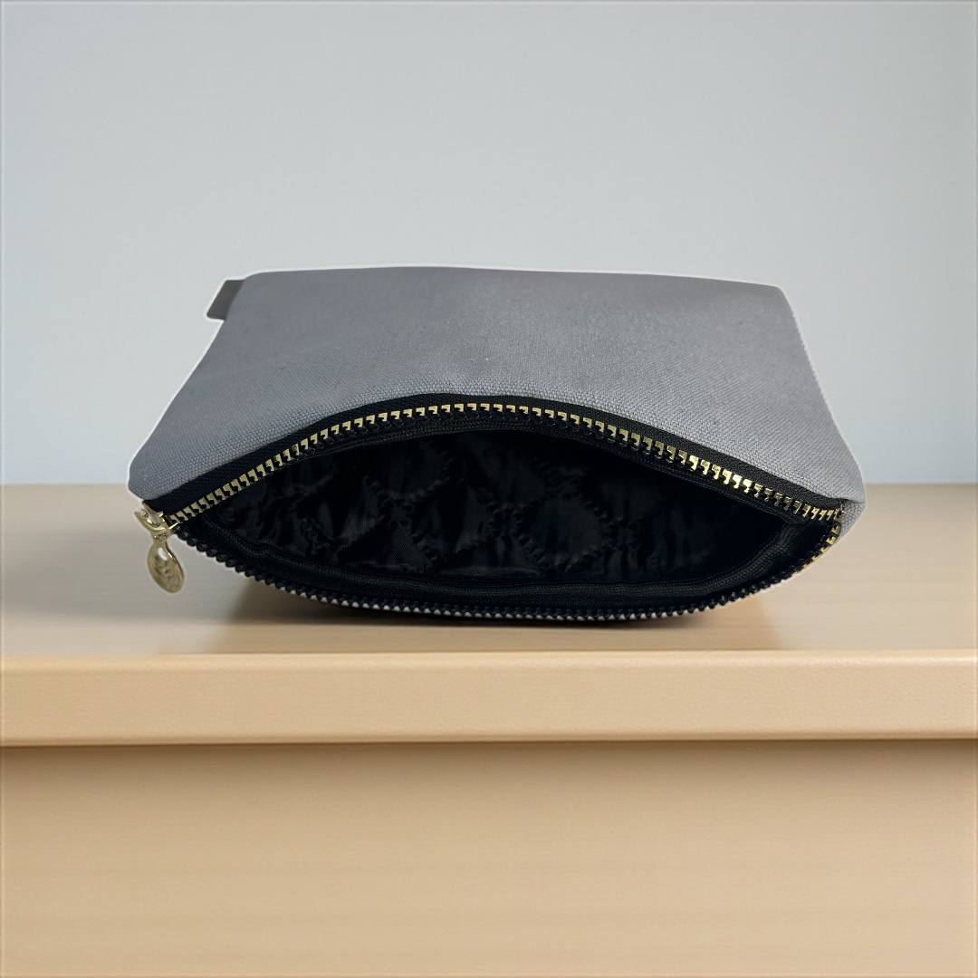 حقيبة مكياج وحافظة أقلام قماشية - مع بطانة داخلية - اشترِ 2 واحصل على 1 مجانًا