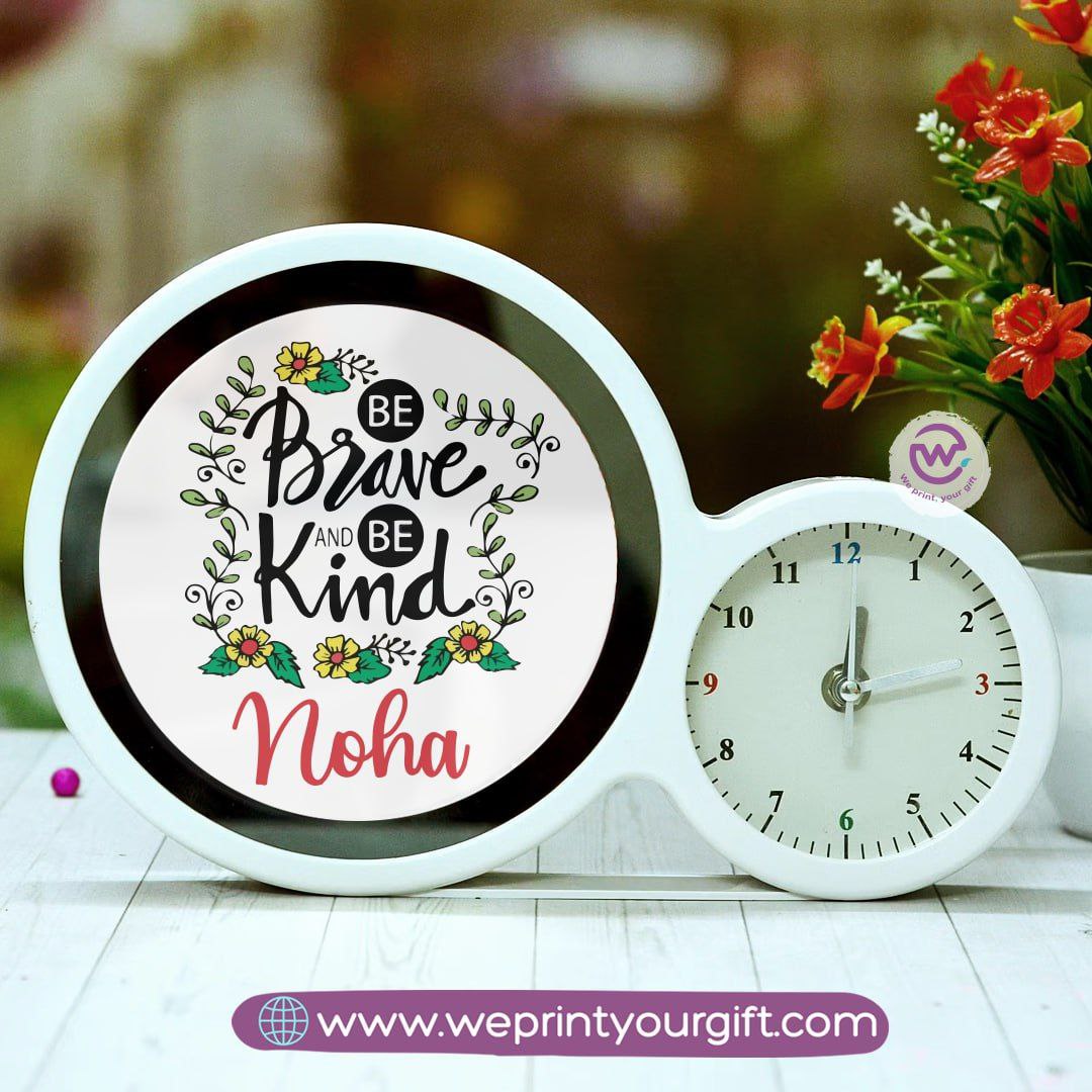 Round Magic Mirror with Clock – Personalized Motivational Design