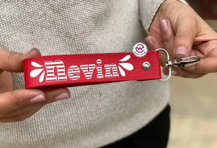 Leather Keychain - Names-E - WE PRINT