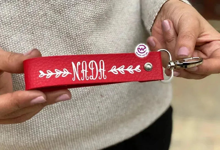 Leather Keychain - Names-E - WE PRINT