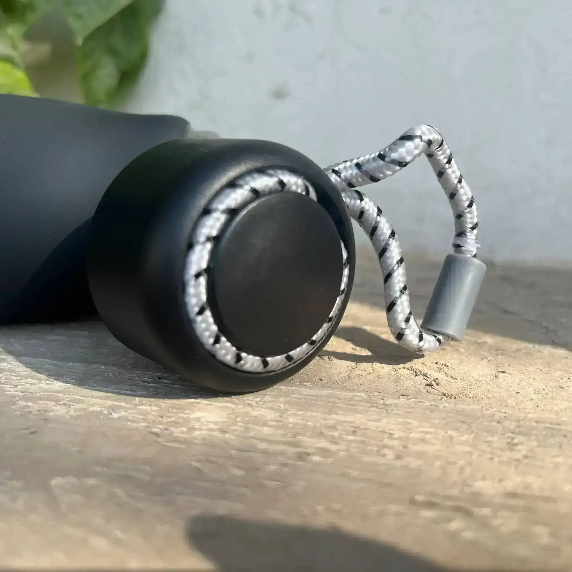 Thermal Stainless Steel Bottle with Strap – Customization options - WE PRINT