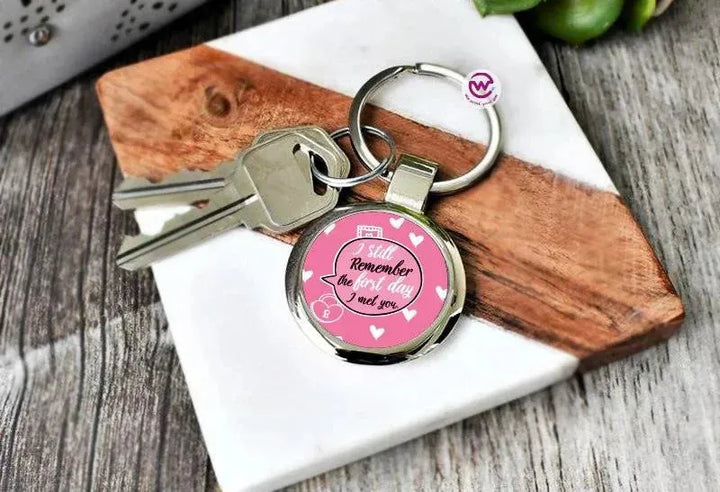 Round Metal Keychain - Lovers - WE PRINT