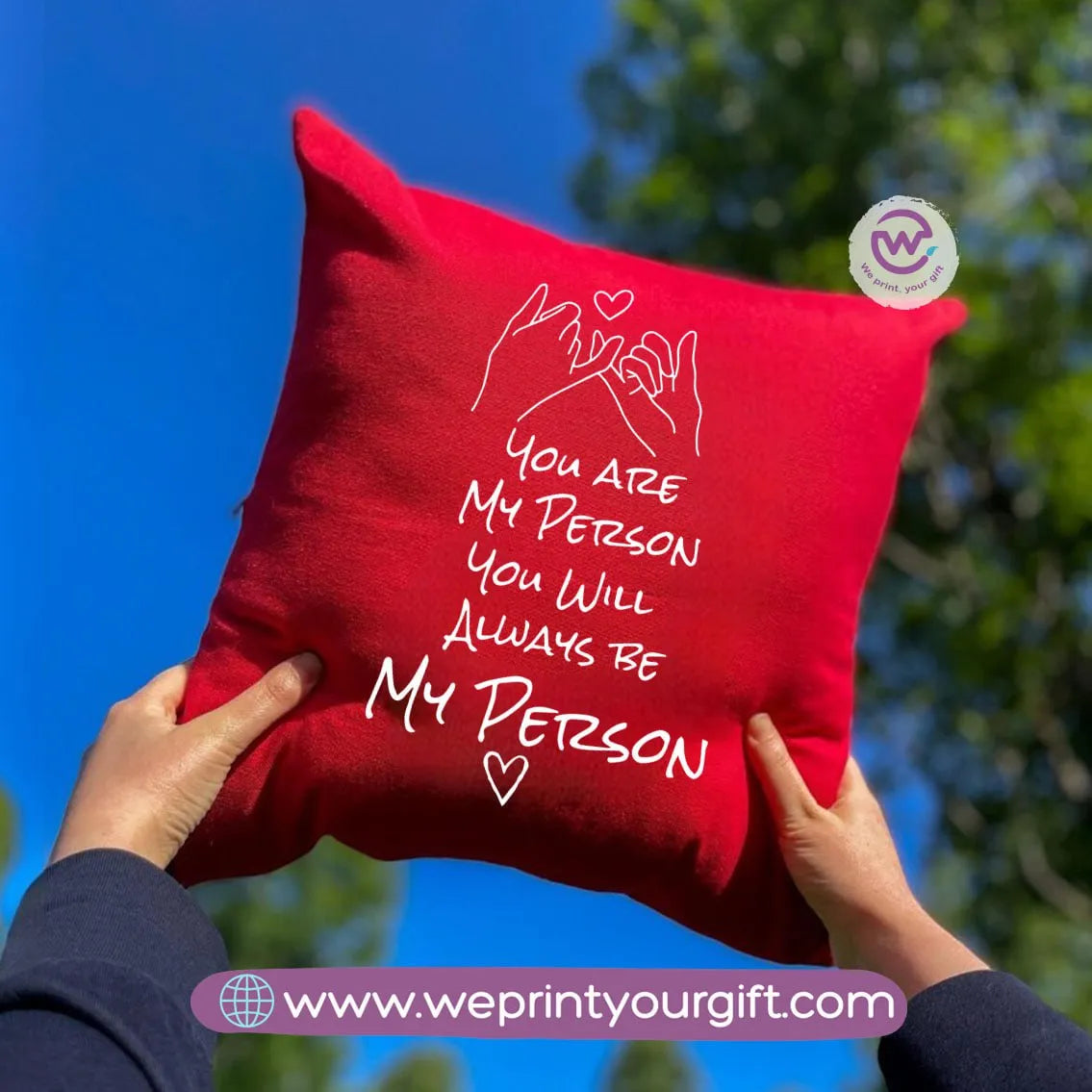 Square Pillow- Love - WE PRINT